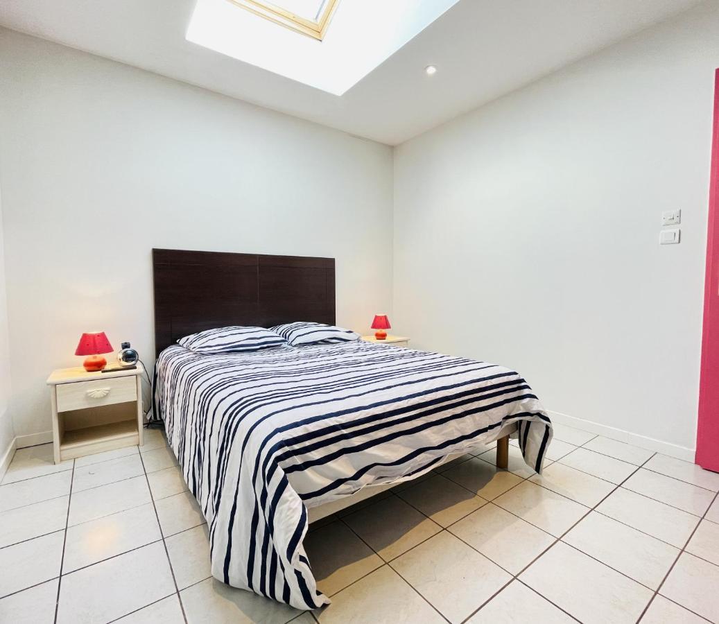 Louis Le Lavoir Apartment
